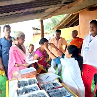 Free medicine distribution counter